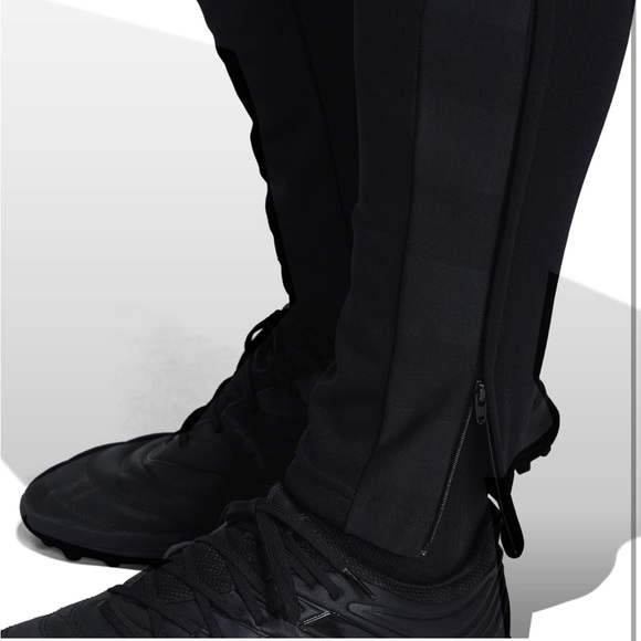 adidas NWT🏷️Men's🙎🏻‍♂️Tiro Reflective Track Pants👖Sz XS - Picture 9 of 10